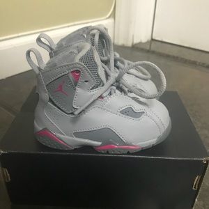 Air Jordan true flight GT size 5C